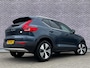 Volvo XC40 1.5 T4 Recharge Inscription Expression | Parkeersensoren voor + achter | Panoramisch schuif/kanteldak | Cruise Control | Keyless Entry | Climate Control | Apple Carplay & Android Auto | Parkeercamera |