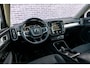 Volvo XC40 1.5 T4 Recharge Inscription Expression | Parkeersensoren voor + achter | Panoramisch schuif/kanteldak | Cruise Control | Keyless Entry | Climate Control | Apple Carplay & Android Auto | Parkeercamera |