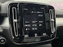 Volvo XC40 1.5 T4 Recharge Inscription Expression | Parkeersensoren voor + achter | Panoramisch schuif/kanteldak | Cruise Control | Keyless Entry | Climate Control | Apple Carplay & Android Auto | Parkeercamera |