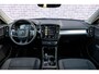 Volvo XC40 1.5 T4 Recharge Inscription Expression | Parkeersensoren voor + achter | Panoramisch schuif/kanteldak | Cruise Control | Keyless Entry | Climate Control | Apple Carplay & Android Auto | Parkeercamera |