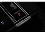 Porsche Cayenne Coupé 3.0 E-Hybrid Platinum Edition Luchtvering Leder Panoramadak Camera Navigatie Elektrisch bedienbare achterklep Apple Carplay/ Android  Lichtmetalen velgen Cruise control Sfeerlichting