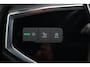 Audi Q3 35 TFSI 3x S Line / PANODAK / CARPLAY / SFEERVERL. / ELEK. STOEL