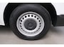 Volkswagen Transporter 2.0 TDI L2H2 30 - Airco, Cruise, PDC, Carplay, Inrichting, Trekhaak.
