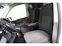 Volkswagen Transporter 2.0 TDI L2H2 30 - Airco, Cruise, PDC, Carplay, Inrichting, Trekhaak.
