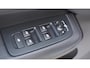 Volvo V60 2.0 T5 250pk R-Design Black Optik H&K Leder 20inch LM Navi LED Virtual Cockpit Stoel & Stuurwiel V.W. *Uitstraling*