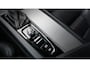Volvo V60 2.0 T5 250pk R-Design Black Optik H&K Leder 20inch LM Navi LED Virtual Cockpit Stoel & Stuurwiel V.W. *Uitstraling*