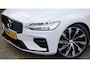 Volvo V60 2.0 T5 250pk R-Design Black Optik H&K Leder 20inch LM Navi LED Virtual Cockpit Stoel & Stuurwiel V.W. *Uitstraling*