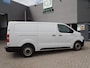 Toyota ProAce Worker 1.5 D-4D Live Long, 3 Zitplaatsen!!, Navigatie, Airco, Cruise controle, Elek ramen/Spiegels, Schuifdeur rechts, Trekhaak, Uniek 42.000km, Ex eerste eigenaar!! 3 zitplaatsen, Uniek 42.000km.