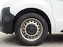 Toyota ProAce Worker 1.5 D-4D Live Long, 3 Zitplaatsen!!, Navigatie, Airco, Cruise controle, Elek ramen/Spiegels, Schuifdeur rechts, Trekhaak, Uniek 42.000km, Ex eerste eigenaar!! 3 zitplaatsen, Uniek 42.000km.