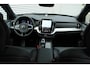 Volvo XC90 2.0 T8 Plug-in hybrid AWD Ultra Black Ed. Exec. | Verwarmde, Geventileerde en Masserende Voorstoelen | Luchtvering | Panoramadak Schuif-/Kantelfunctie | 360º Camera | Gelamineerd en Getint Glas Achter| Bowers & Wilkins premium audio | 22 inch velgen