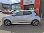Toyota Yaris 1.5 Hybrid 115 DYNAMIC STOEL/STUURVERW BLIND SPOT PARK-SENSOREN NAVI 16'' LM-VELGEN KEYLESS CAMERA APPLE/ANDROID AD-CRUISE CLIMA LED