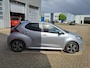 Toyota Yaris 1.5 Hybrid 115 DYNAMIC STOEL/STUURVERW BLIND SPOT PARK-SENSOREN NAVI 16'' LM-VELGEN KEYLESS CAMERA APPLE/ANDROID AD-CRUISE CLIMA LED