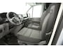 Volkswagen Crafter 2.0 TDI L3H2 140PK | Airco | Cruise | 3 Zits | Carplay | Navi | Parkeersens.