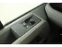 Volkswagen Crafter 2.0 TDI L3H2 140PK | Airco | Cruise | 3 Zits | Carplay | Navi | Parkeersens.