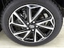Toyota Yaris 1.5 Hybrid Style Limited + | Halflederen interieur | Panoramadak | Onderweg-naar-dealer
