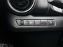 Toyota C-HR / C-HR+ 2.0 Plug-in Hybrid 220 Active | BTW voertuig | Stoel+stuurverwarming | Dodehoek detectie | Climate Control | Cruise Control Adaptive | Apple CarPlay/Android Auto | Parkeersensoren voor+achter |