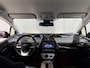 Toyota Prius 1.8 Dynamic | Parkeersensoren V+A | Stoelverwarming | Trekhaak | JBL |