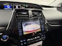 Toyota Prius 1.8 Dynamic | Parkeersensoren V+A | Stoelverwarming | Trekhaak | JBL |
