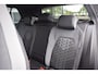 Volkswagen Golf 1.5 eTSI R-Line Business | Stuur- en Stoelverw. | Sportstoelen Velours | IQ Lights