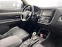 Mitsubishi Outlander 2.0 PHEV Instyle Lees tekst!