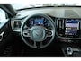 Volvo XC60 T6 Plug-in hybrid AWD Plus Black Edition | Panoramadak | 360° Parkeercamera | Parkeersensoren voor + achter | Harman Kardon Premium Audio | BLIS | Adaptive Cruise Control | Google Infotainment | Parkeerverwarming |