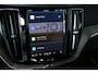 Volvo XC60 T6 Plug-in hybrid AWD Plus Black Edition | Panoramadak | 360° Parkeercamera | Parkeersensoren voor + achter | Harman Kardon Premium Audio | BLIS | Adaptive Cruise Control | Google Infotainment | Parkeerverwarming |