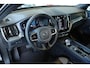 Volvo XC60 T6 Plug-in hybrid AWD Plus Black Edition | Panoramadak | 360° Parkeercamera | Parkeersensoren voor + achter | Harman Kardon Premium Audio | BLIS | Adaptive Cruise Control | Google Infotainment | Parkeerverwarming |