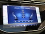 Mercedes-Benz E-klasse 300 e AMG Line / Premium/ Panoramadak/ SUPERSCREEN/ AIRMATIC/ Achterasbesturing/ Massage/ Burmester 4D/ Softclose/ El. Trekhaak/Nappa
