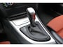 BMW 1-Serie 118i High Executive AUTOMNAAT