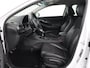 Hyundai i30 Fastback 1.0 T-GDI Premium | Carplay | Half leder | Full LED | Navigatie | Keyless | Climate control | Camera | Bluetooth | Cruise control | Parkeerhulp