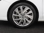 Hyundai i30 Fastback 1.0 T-GDI Premium | Carplay | Half leder | Full LED | Navigatie | Keyless | Climate control | Camera | Bluetooth | Cruise control | Parkeerhulp