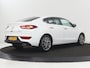 Hyundai i30 Fastback 1.0 T-GDI Premium | Carplay | Half leder | Full LED | Navigatie | Keyless | Climate control | Camera | Bluetooth | Cruise control | Parkeerhulp