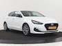 Hyundai i30 Fastback 1.0 T-GDI Premium | Carplay | Half leder | Full LED | Navigatie | Keyless | Climate control | Camera | Bluetooth | Cruise control | Parkeerhulp