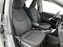 Toyota Yaris 1.5 Hybrid 115 Dynamic Comfort Pack | Dealeonderhouden | Stuur en stoelverwarming | PDC rondom | Onderweg-naar-dealer