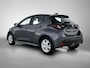 Toyota Yaris 1.5 Hybrid 115 Dynamic Comfort Pack | Dealeonderhouden | Stuur en stoelverwarming | PDC rondom | Onderweg-naar-dealer