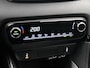 Toyota Yaris 1.5 Hybrid 115 Dynamic Comfort Pack | Dealeonderhouden | Stuur en stoelverwarming | PDC rondom | Onderweg-naar-dealer