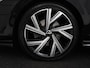 Volkswagen Golf 1.5 eTSI R-Line | Panoramadak | Stoelverwarming | Matrix LED | Keyless | Sfeerverlichting | Carplay | Adaptive cruise | Navigatie | Side Assist | Park Assist | Stuurverwarming | Sportstoelen