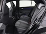 Volkswagen Golf 1.5 eTSI R-Line | Panoramadak | Stoelverwarming | Matrix LED | Keyless | Sfeerverlichting | Carplay | Adaptive cruise | Navigatie | Side Assist | Park Assist | Stuurverwarming | Sportstoelen