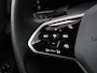 Volkswagen Golf 1.5 eTSI R-Line | Panoramadak | Stoelverwarming | Matrix LED | Keyless | Sfeerverlichting | Carplay | Adaptive cruise | Navigatie | Side Assist | Park Assist | Stuurverwarming | Sportstoelen