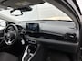Toyota Yaris 1.5 Hybrid 115 Active + Comfort Pack | Dealeonderhouden | Stuur en stoelverwarming | PDC rondom | Onderweg-naar-dealer