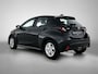 Toyota Yaris 1.5 Hybrid 115 Active + Comfort Pack | Dealeonderhouden | Stuur en stoelverwarming | PDC rondom | Onderweg-naar-dealer