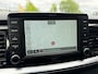 Kia Stonic 1.0 T-GDi 120PK Navi,Clima,CarPlay,Trekhaak,Camera,Isofix,Pdc,Stoel&StuurVerwarming,UsbAux,Dakrail,Bluetooth,HogeInstap