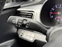 Kia Stonic 1.0 T-GDi 120PK Navi,Clima,CarPlay,Trekhaak,Camera,Isofix,Pdc,Stoel&StuurVerwarming,UsbAux,Dakrail,Bluetooth,HogeInstap