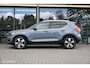 Volvo XC40 1.5 T3 Momentum Pro | Stoelverw. voor en achter | LED | ACC | Pilotassist | Stuurwielverw. | Standkachel | Recent beurt gehad | Thundergrey