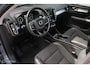 Volvo XC40 1.5 T3 Momentum Pro | Stoelverw. voor en achter | LED | ACC | Pilotassist | Stuurwielverw. | Standkachel | Recent beurt gehad | Thundergrey