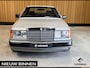 Mercedes-Benz 200-Serie 200-500 (W124) 230 CE Schuifkanteldak. Een van de eerste Coupe's Wordt nog Belastingvrij.
