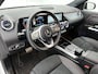 Mercedes-Benz EQA 250+ Business Edition 71 kWh AMG Styling | Trekhaak Night Pakket | 19 Inch wielen Inclusief 24 maanden MB Certified garantie voor Europa.