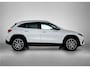 Mercedes-Benz EQA 250+ Business Edition 71 kWh AMG Styling | Trekhaak Night Pakket | 19 Inch wielen Inclusief 24 maanden MB Certified garantie voor Europa.