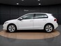 Volkswagen Golf 1.5 eHybrid Life Edition | ACC | Stuur-/Stoelverwarming | Spiegelpakket | Parkeerhulp | Carplay | 17'' |