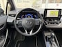 Toyota Corolla 2.0 Hybrid Executive | Bi-tone | Stoelverwarming | Sensoren V/A